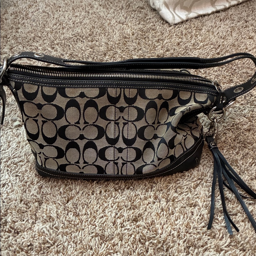Coach Black and Cream Shoulder Bag